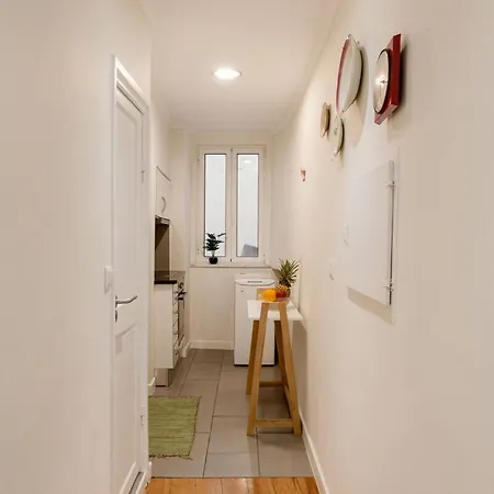 Alfama 2br | Walk To The Castle Lisbon
