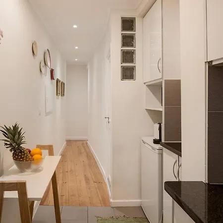 Alfama Cozy Hideaway | 2br Apartman *