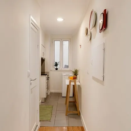 Апартаменти Alfama Cozy Hideaway | 2br